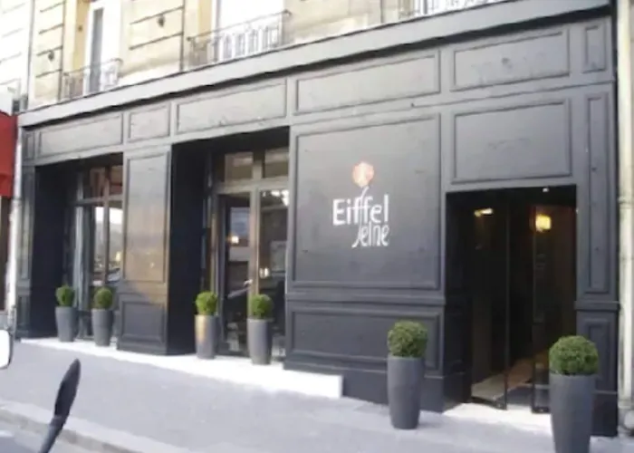 Hotel Eiffel Seine Parijs